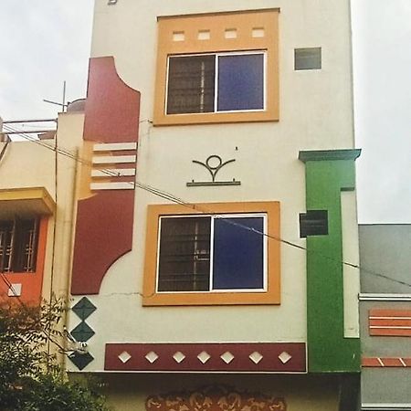 Thiru Arunai Guest House Tiruvannāmalai Extérieur photo